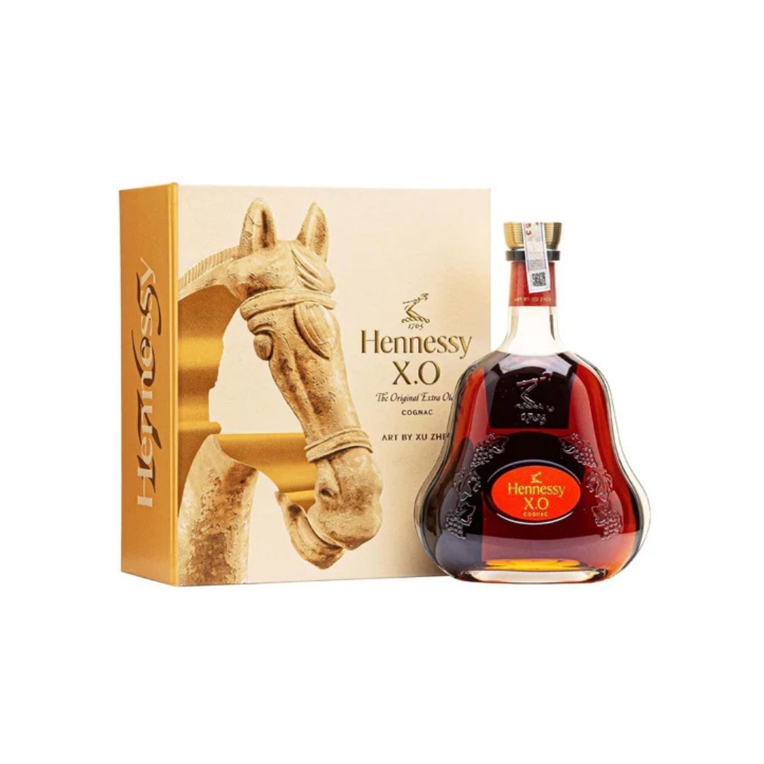 Rượu Cognac Hennessy XO Limited Edition Year of The Horse Hộp Quà Tết Bính Ngọ 2026